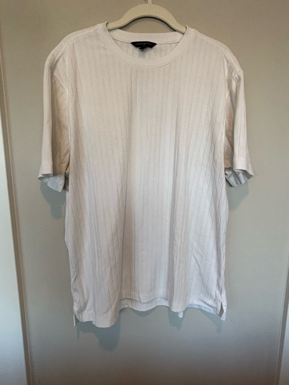 Banana Republic White Ribbed Short Sleeve Crew Tee
